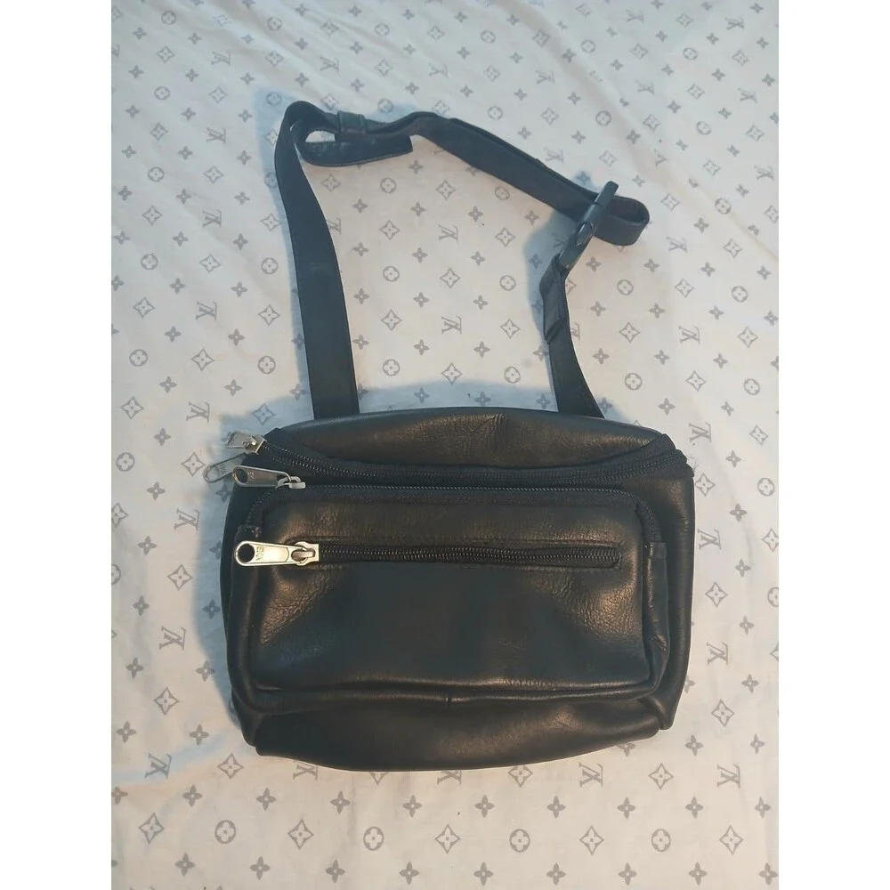 Black Genuine Leather CCW Fanny/Hip Pack
